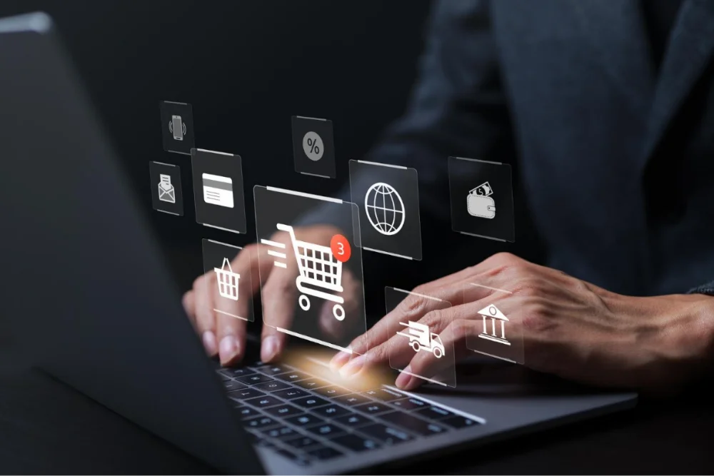 e-commerce ERP software for analyzes and reporting on sales, inventory, and customer data